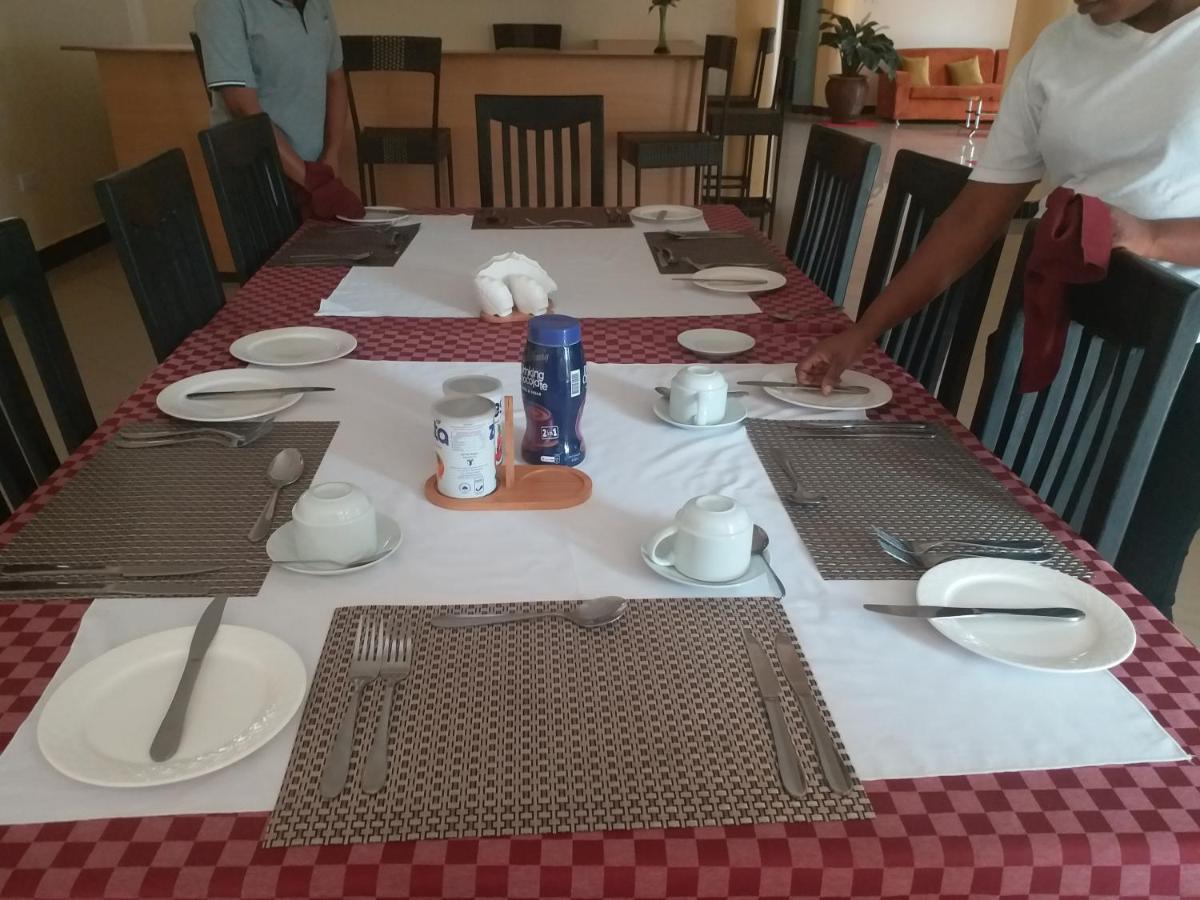 Acactus Hotel Kampala Extérieur photo