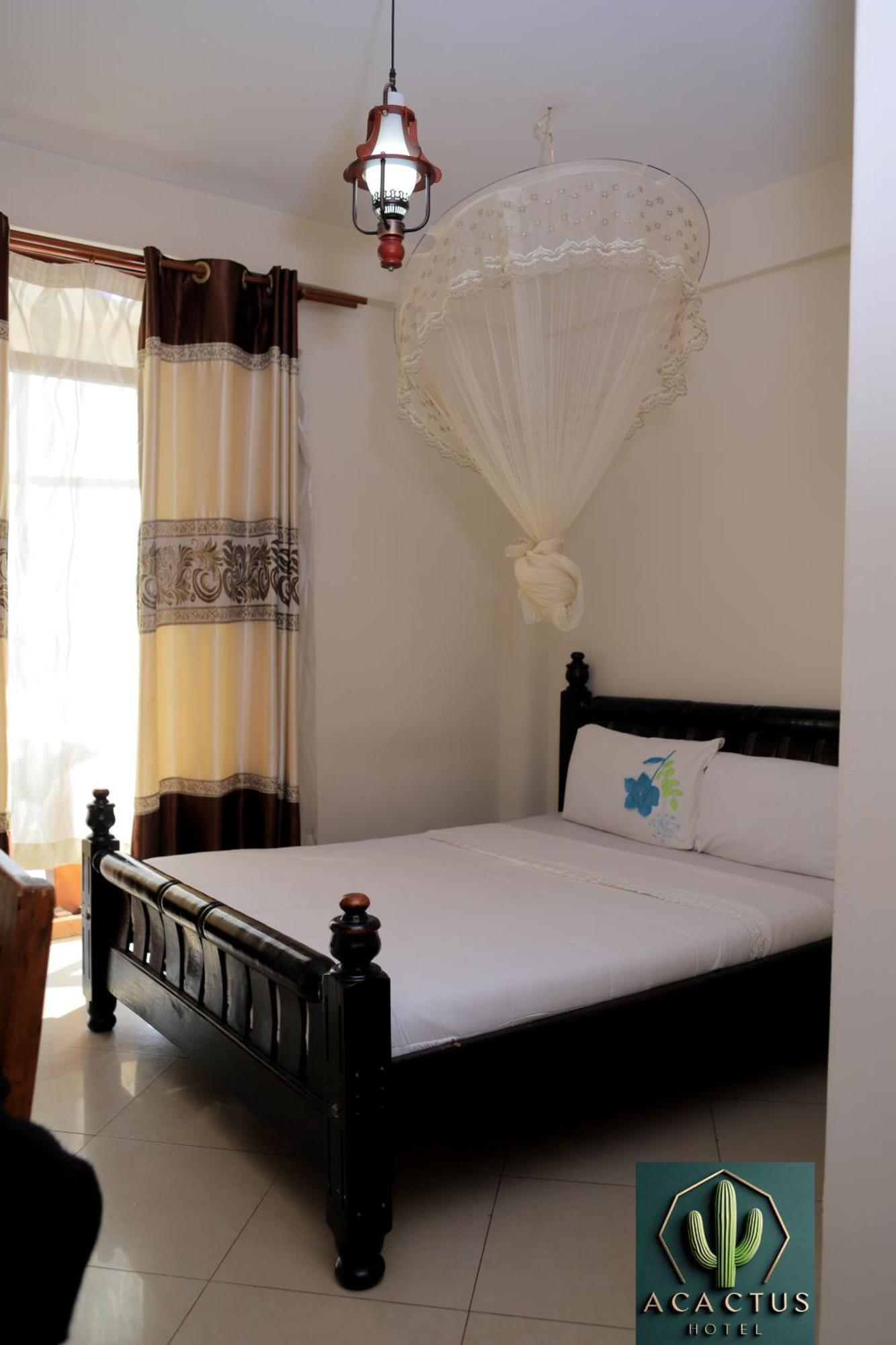Acactus Hotel Kampala Extérieur photo